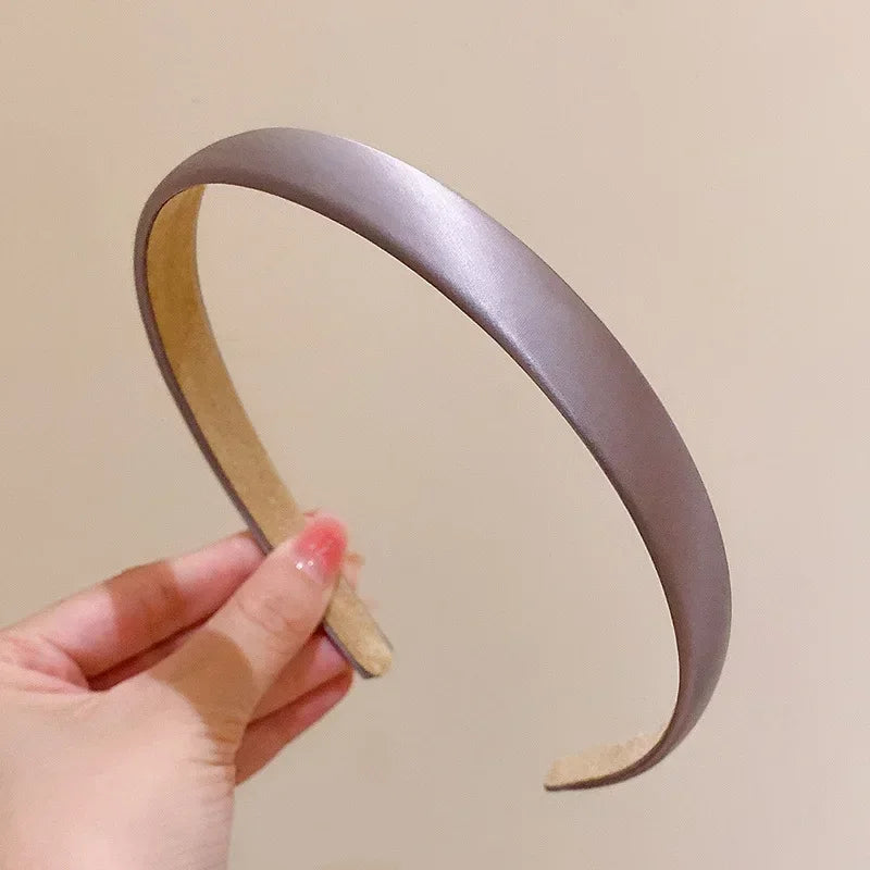 Bandeau Satin Rembourré - Serre-Tête Élégant pour Cheveux
