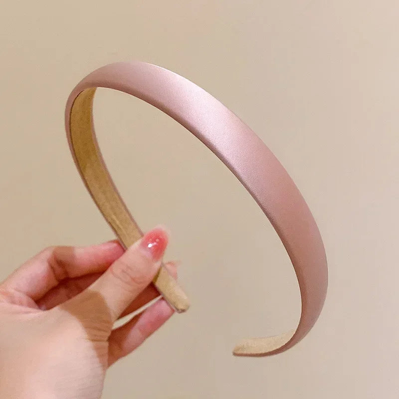 Bandeau Satin Rembourré - Serre-Tête Élégant pour Cheveux